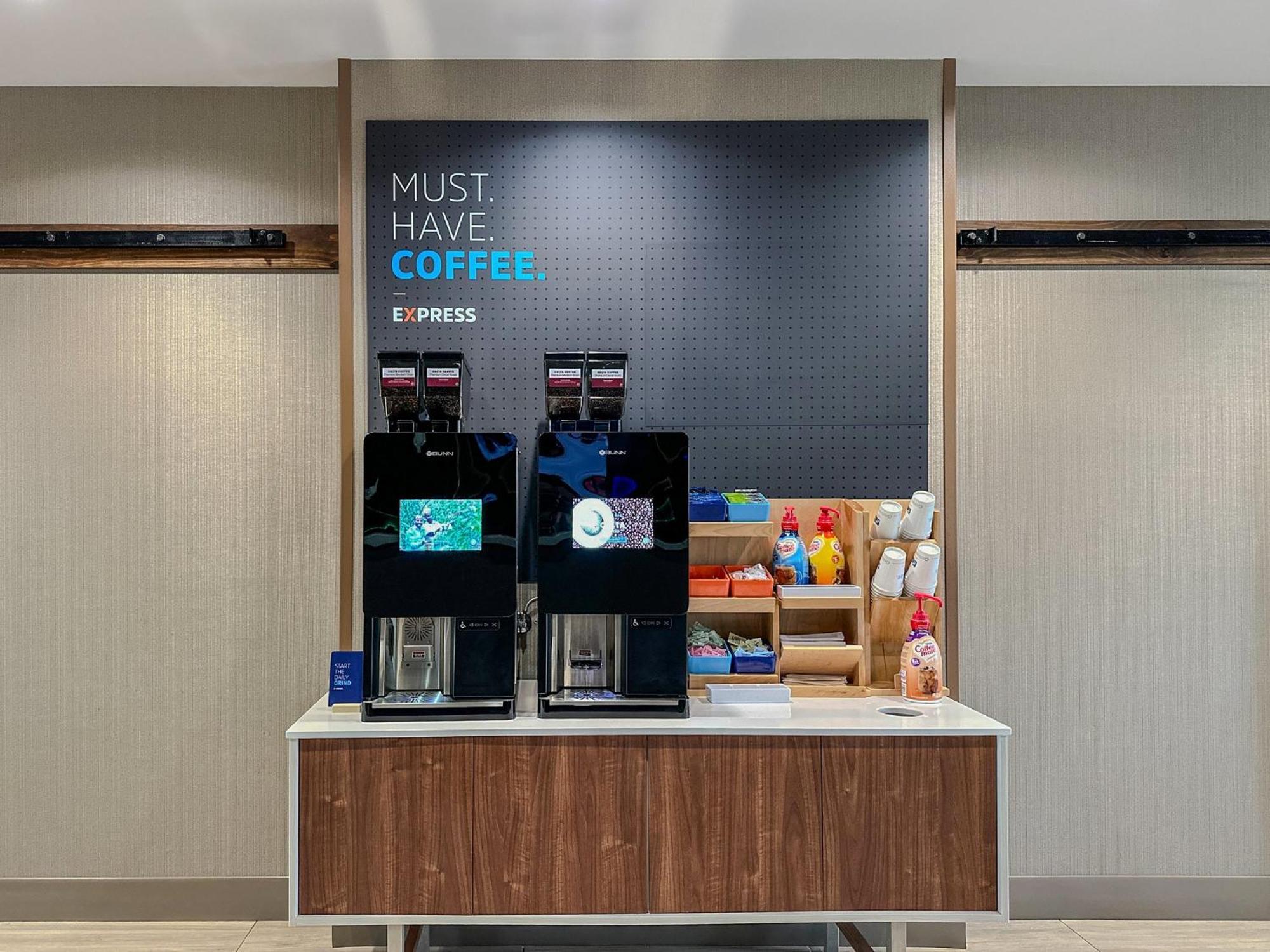 Holiday Inn Express Vancouver North By Ihg Eksteriør billede